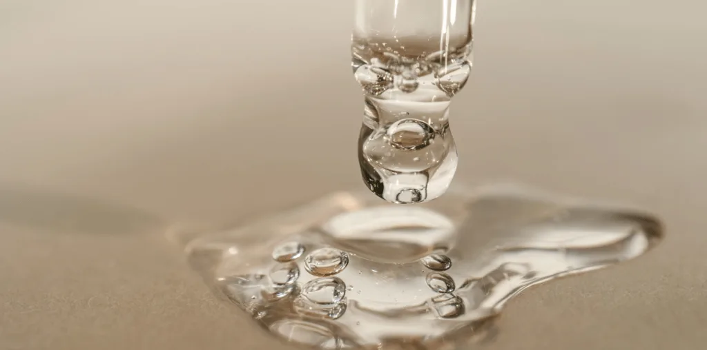 7 migliori sieri al retinolo per migliorare la pelle e combattere i segni dell'età 3 Retinol serum