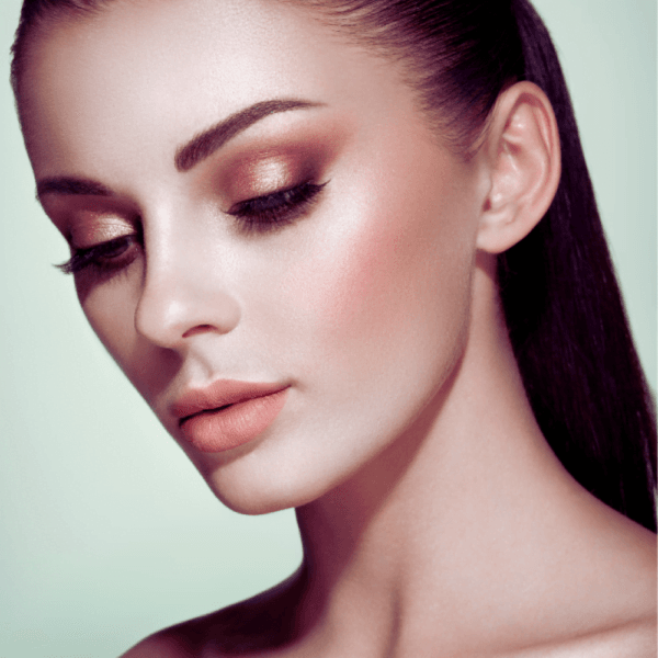 I 6 migliori highlighters per dare luce e freschezza al tuo viso