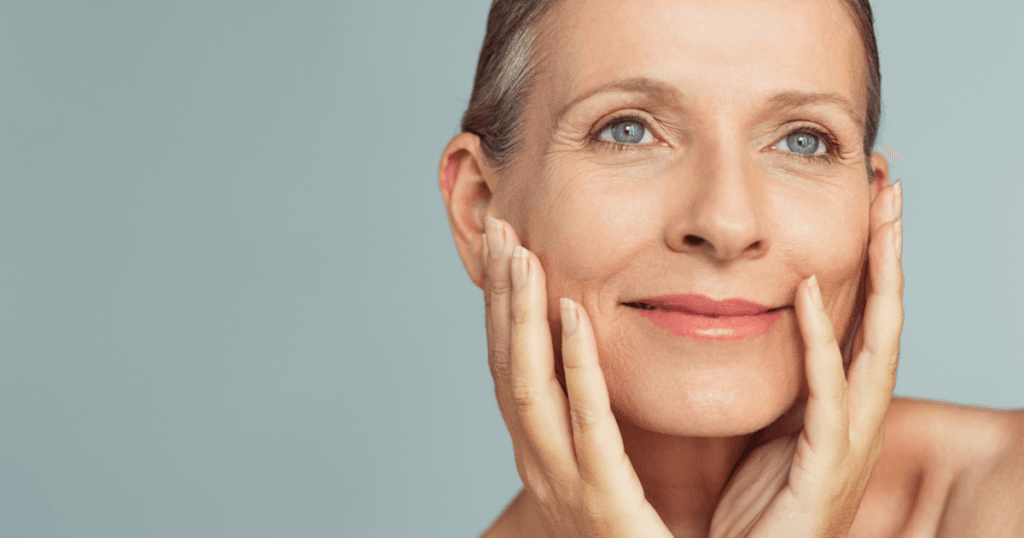 Make-up per pelle matura: consigli e prodotti must-have per questo 2025 1 Make up per pelli mature reti sociali